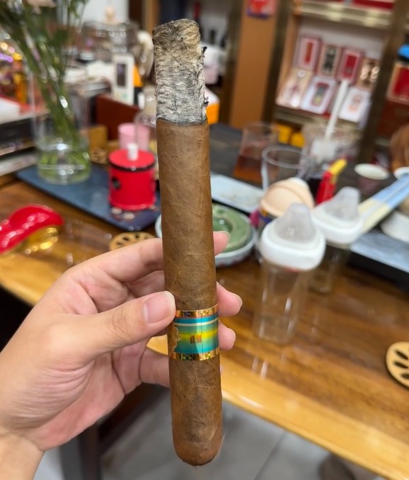 黄鹤楼雪之梦2号 - 图片