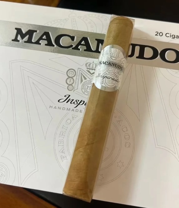 麦克纽杜白色灵感