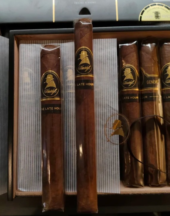 大卫至暗托罗公牛 - 图片