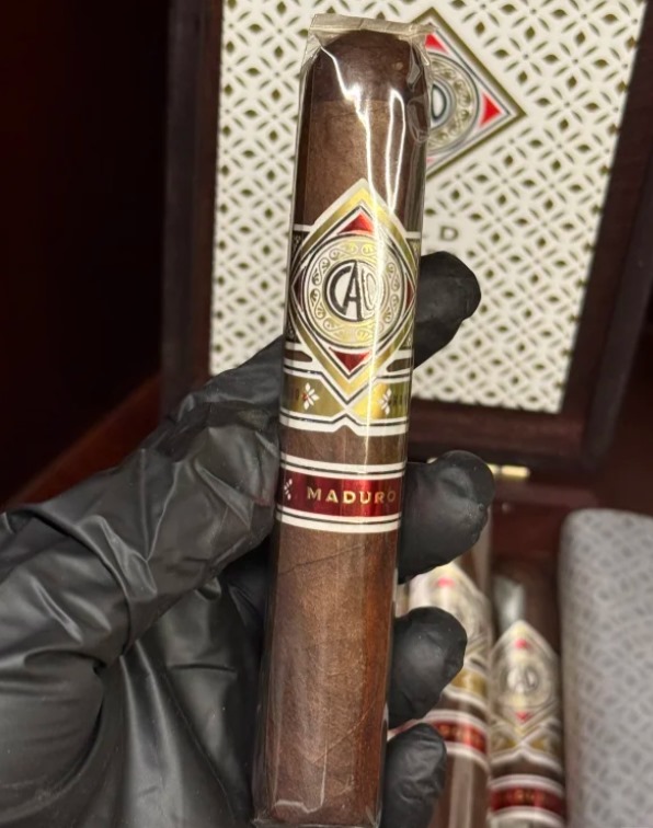 潮牌黄金马杜罗