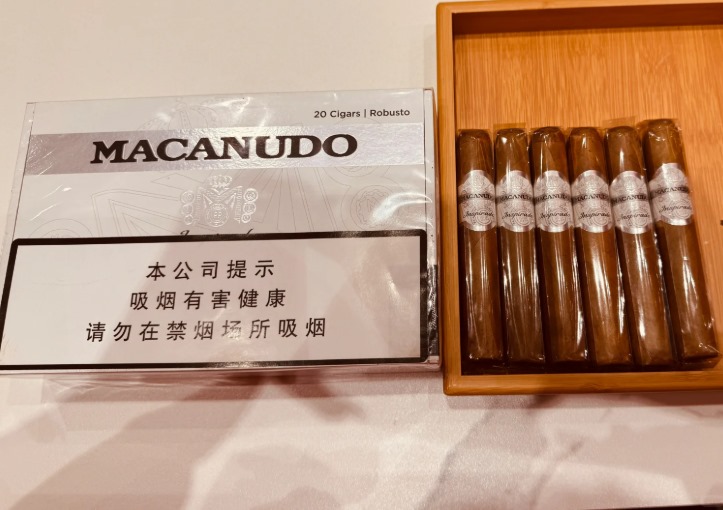 麦克纽杜白色灵感 - 图片